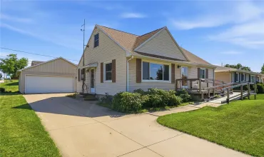 Cedar Rapids, Iowa 52405, Residential, Sale, MLS #2603467