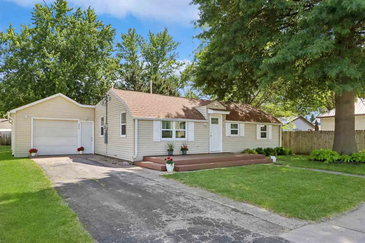 404 Grand Ave., Nichols, Iowa 52766 – Property Featured Image