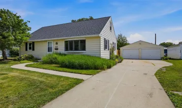 Cedar Rapids, Iowa 52402, Residential, Sale, MLS #2603995