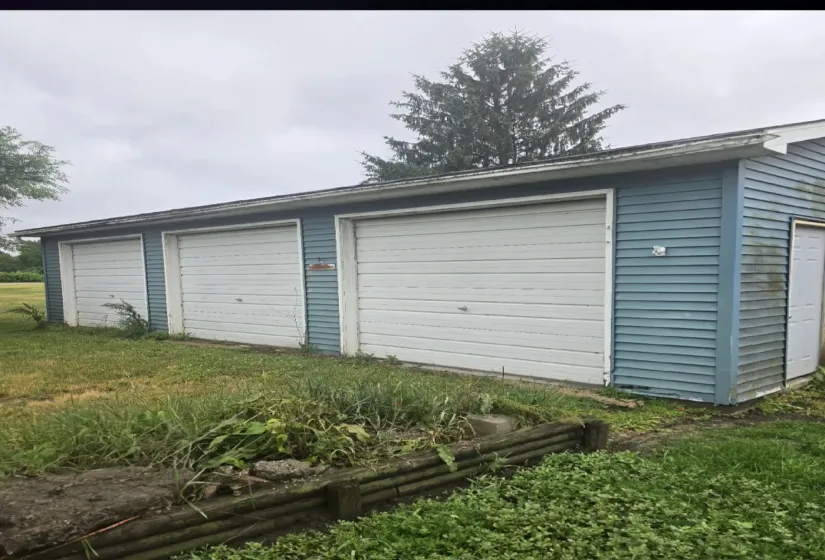 3 stall garage