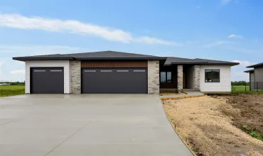 Palo, Iowa 52324, Residential, Sale, MLS #2604203
