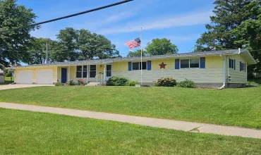 Belle Plaine, Iowa 52208, Residential, Sale, MLS #2604254