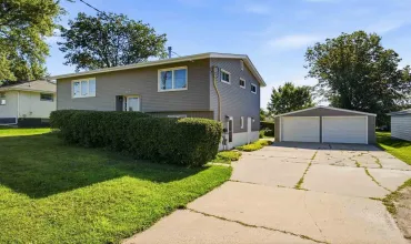 Cedar Rapids, Iowa 52404, Residential, Sale, MLS #202603900