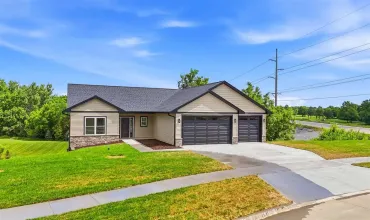 Iowa City, Iowa 52245, Residential, Sale, MLS #202603924