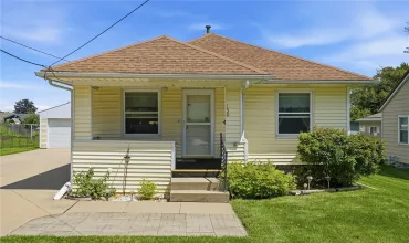 Cedar Rapids, Iowa 52404, Residential, Sale, MLS #2604442