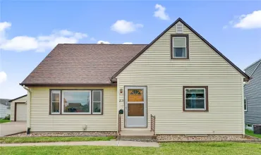 Cedar Rapids, Iowa 52404, Residential, Sale, MLS #2604528