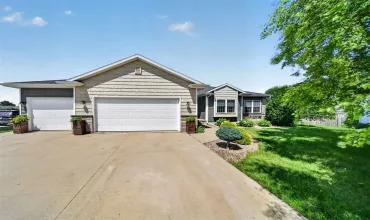 Palo, Iowa 52324, Residential, Sale, MLS #2604548
