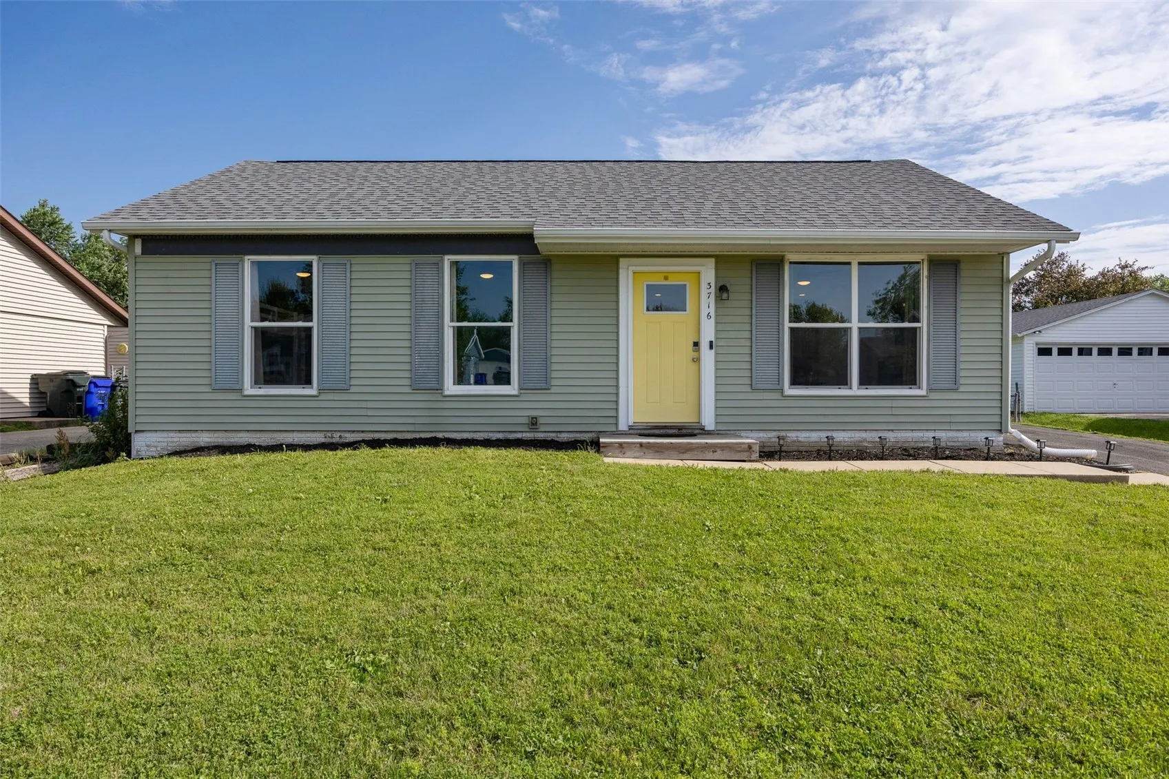 3716 Fir Tree Drive NE, Cedar Rapids, Iowa 52402 – Property Featured Image
