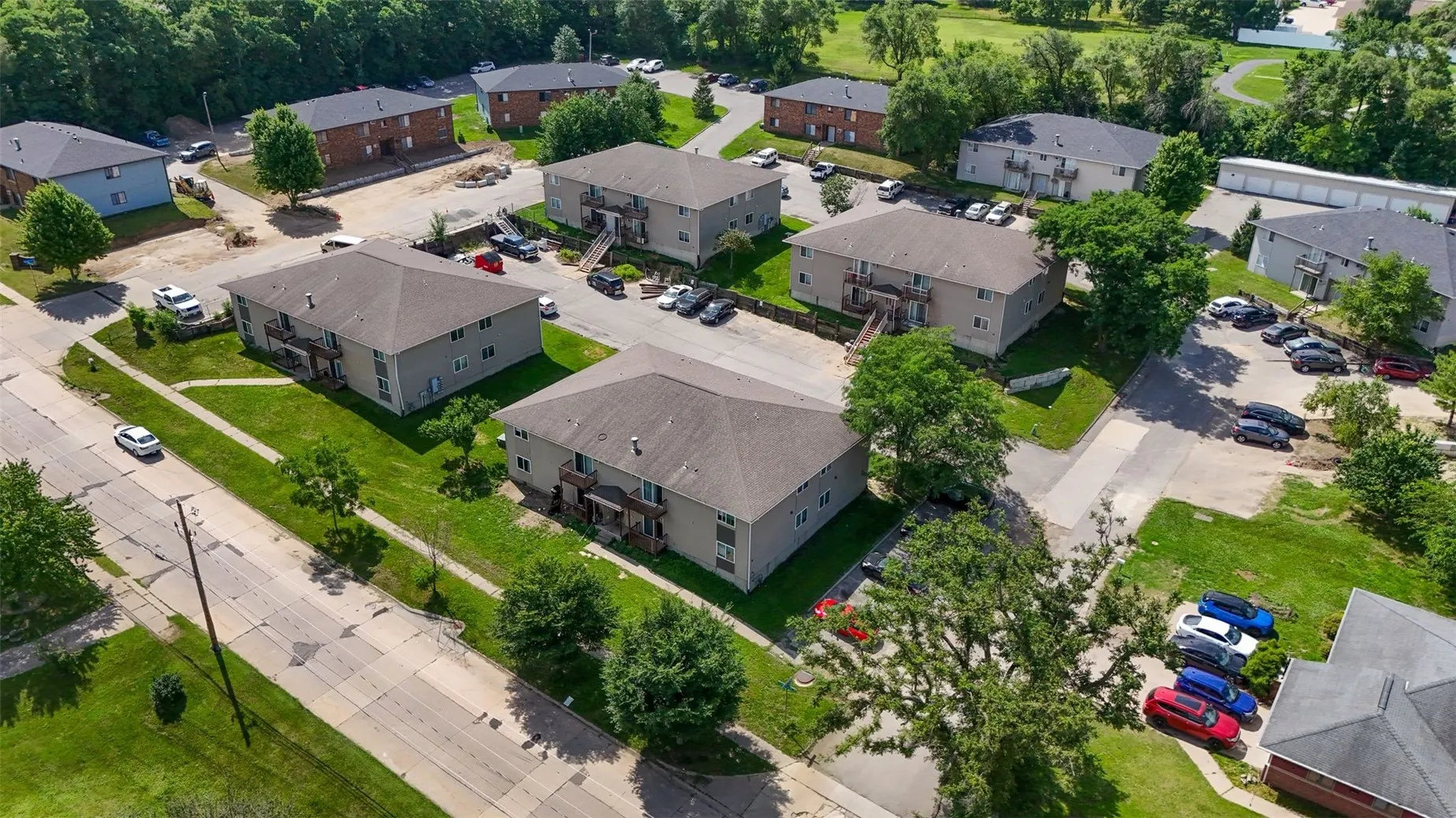 16 Aossey Lane SW, Cedar Rapids, Iowa 52404 – Property Featured Image
