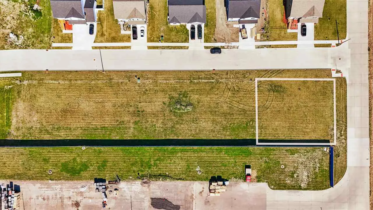 1017 & 1019 S 11th Ave, Washington, Iowa 52327 – Property Featured Image