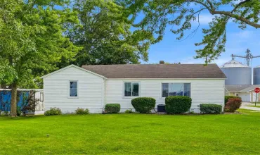 Wayland, Iowa 52654, Residential, Sale, MLS #202604168