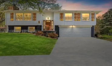 Iowa City, Iowa 52245, Residential, Sale, MLS #202604172