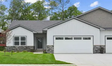 Iowa City, Iowa 52246, Residential, Sale, MLS #202604245