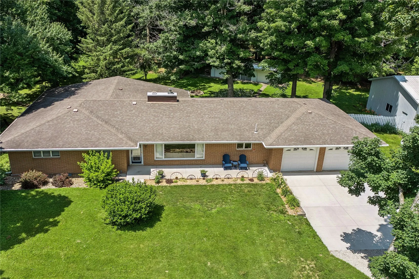 5995 30th Ave Drive, Vinton, Iowa 52349 – Property Featured Image