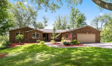 Iowa City, Iowa 52240, Residential, Sale, MLS #202604271