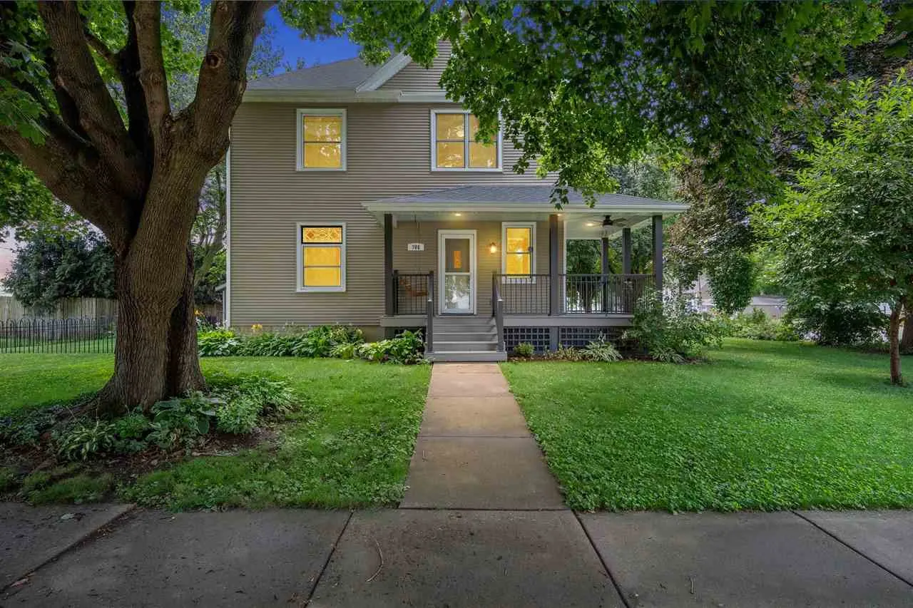 701 7th St, Durant, Iowa 52747 – Property Featured Image