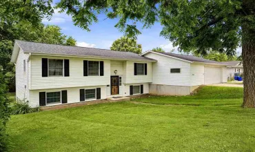 Center Point, Iowa 52213, Residential, Sale, MLS #202604326
