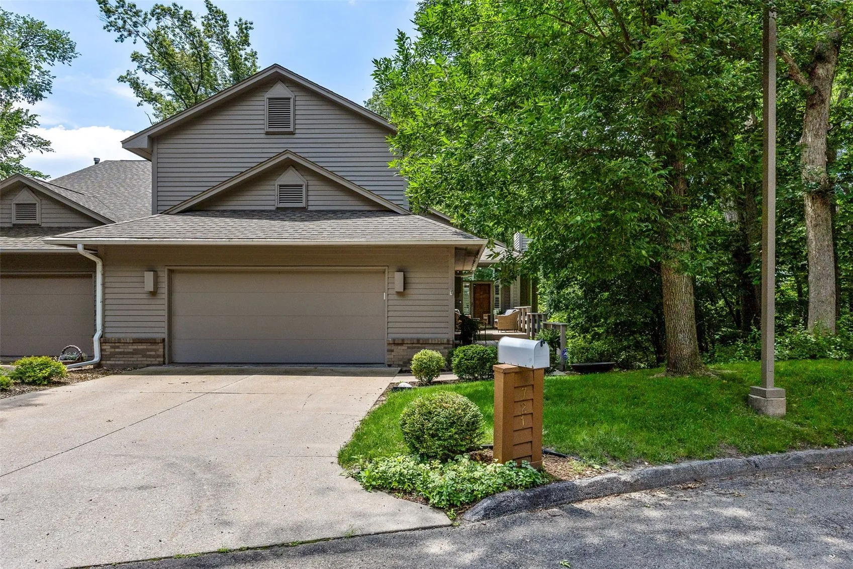 721 Beaver Ridge Court SE, Cedar Rapids, Iowa 52403 – Property Featured Image