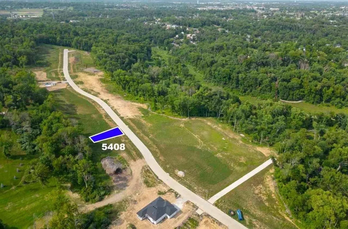 5408 Seminole Valley Trail NE, Cedar Rapids, Iowa 52411 – Property Featured Image