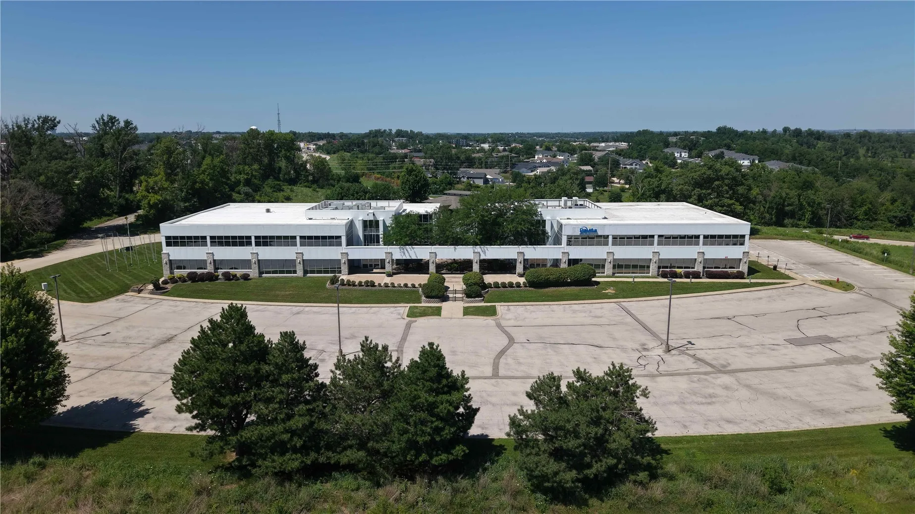 701 Tama St Bldg A Unit Floor 1, Marion, Iowa 52302 – Property Featured Image