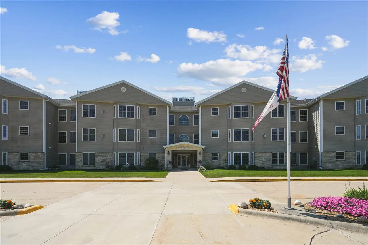 1701 130th St Unit 307, Anamosa, Iowa 52205 – Property Featured Image