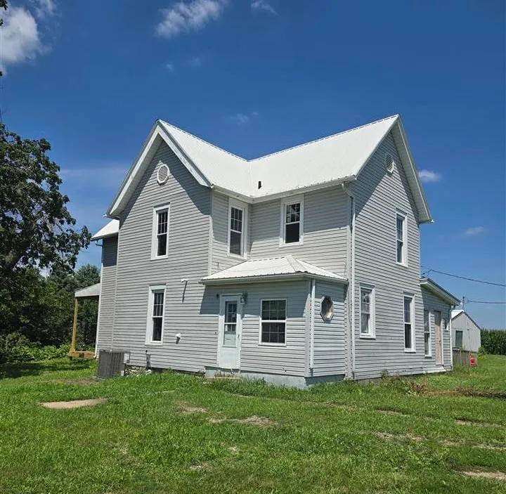 2420 220th St., Mt Pleasant, Iowa 52641 – Property Featured Image