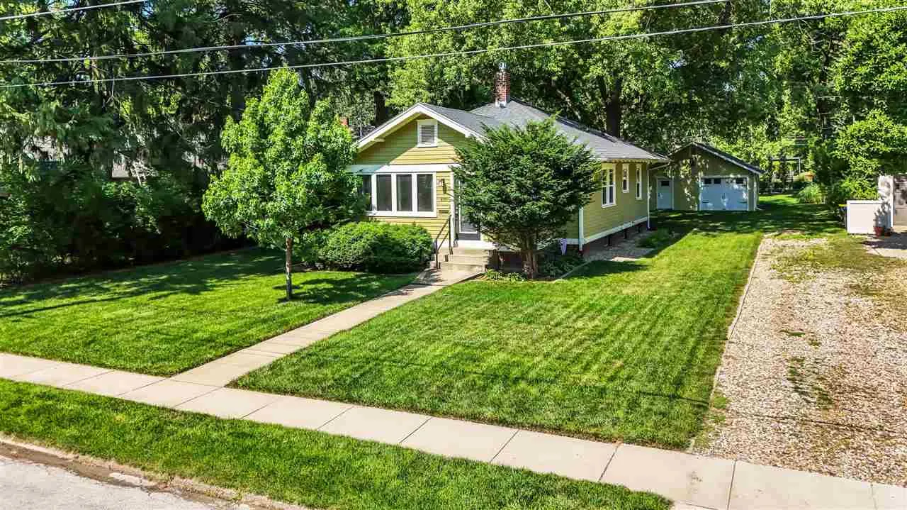 409 Beldon Ave., Iowa City, Iowa 52246 – Property Featured Image
