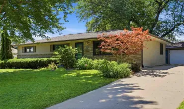 Iowa City, Iowa 52245, Residential, Sale, MLS #202604435
