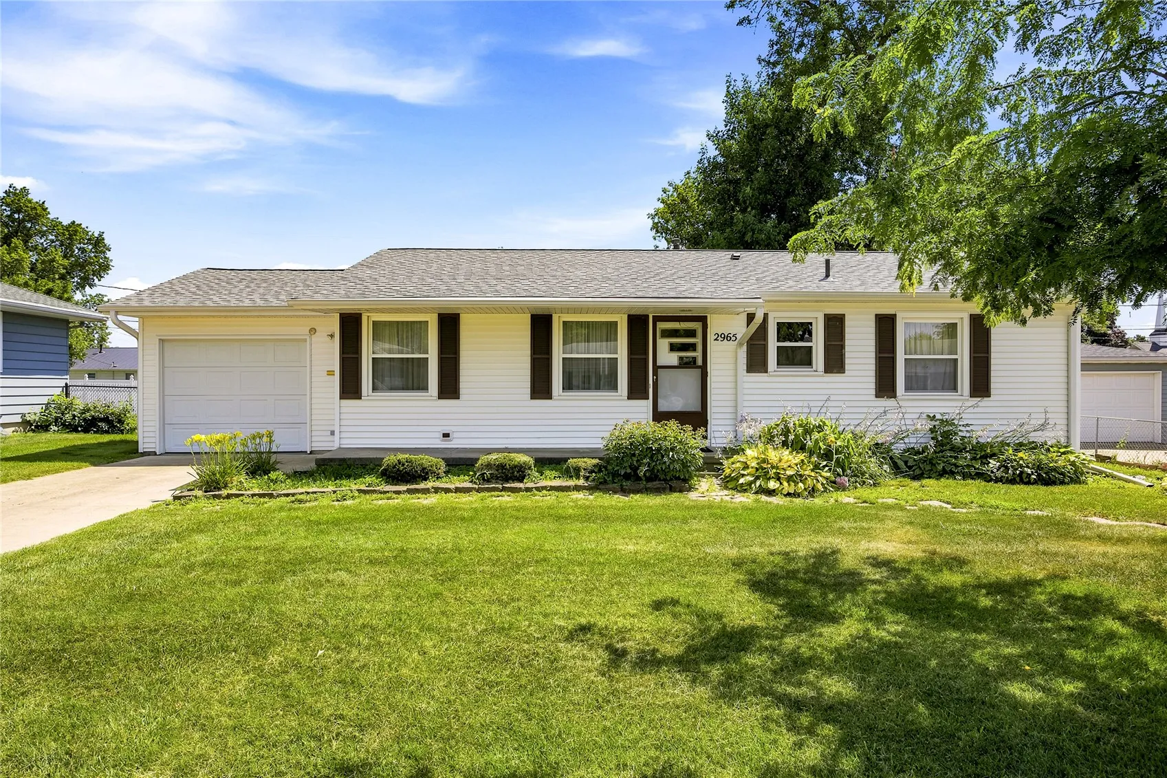 2965 15th Avenue, Marion, Iowa 52302 – Property Featured Image