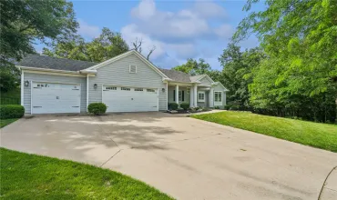 Cedar Rapids, Iowa 52402, Residential, Sale, MLS #2604963