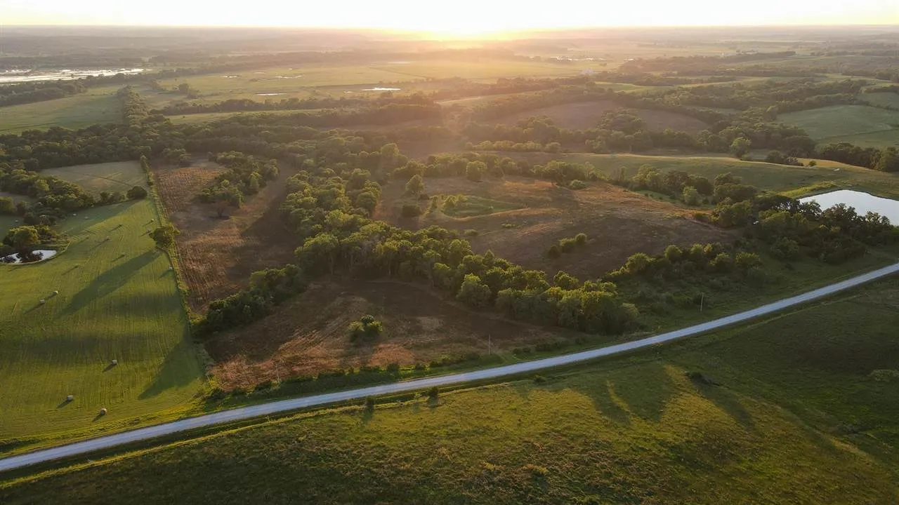 000 310th Ave, , Iowa 52572 – Property Featured Image