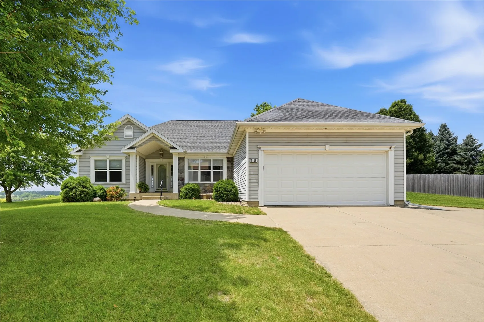 4165 Deer Valley Drive, Marion, Iowa 52302 – Property Featured Image
