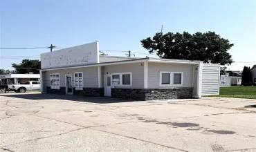 Vinton, Iowa 52349, Commercial, Sale, MLS #202604470