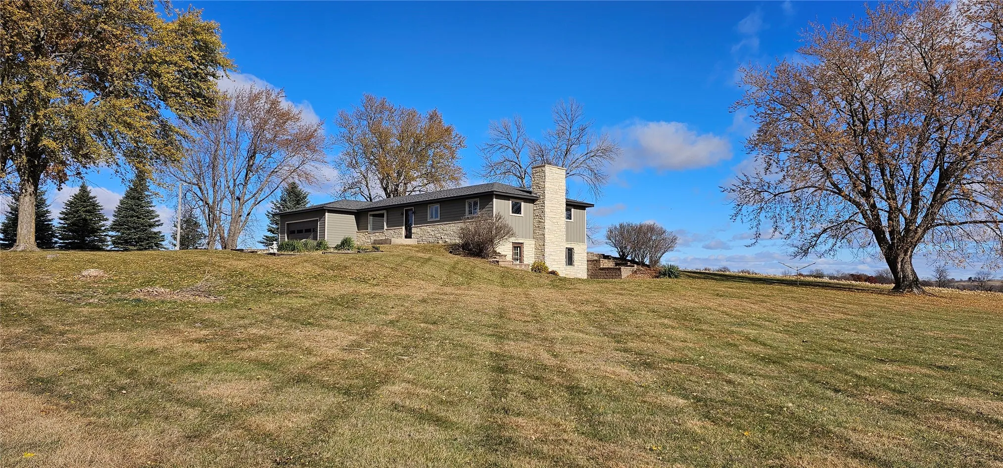 4065 Labarge Road, Central City, Iowa 52214 – Property Featured Image