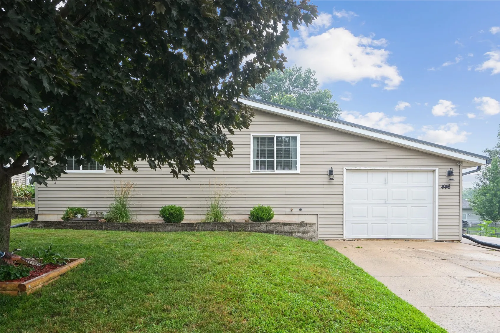 446 Terrace Drive, Central City, Iowa 52214 – Property Featured Image