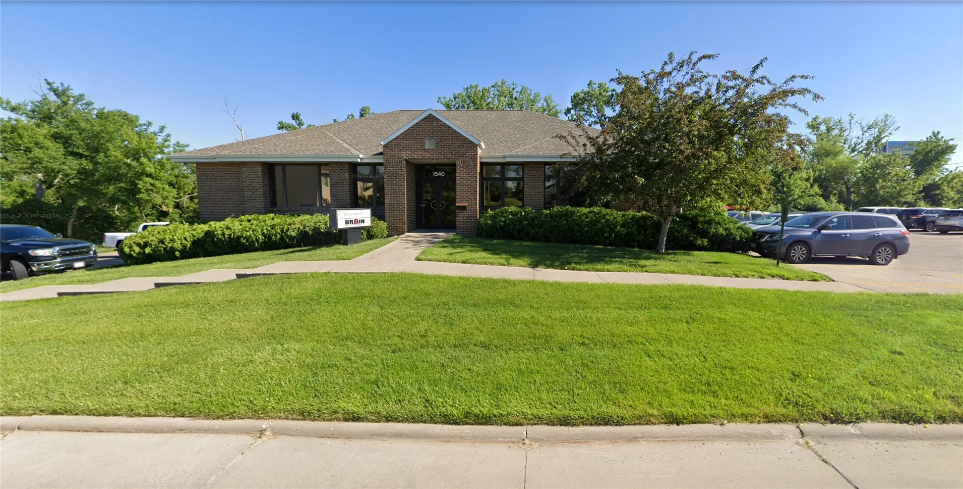 1540 Midland Court NE, Cedar Rapids, Iowa 52402 – Property Featured Image