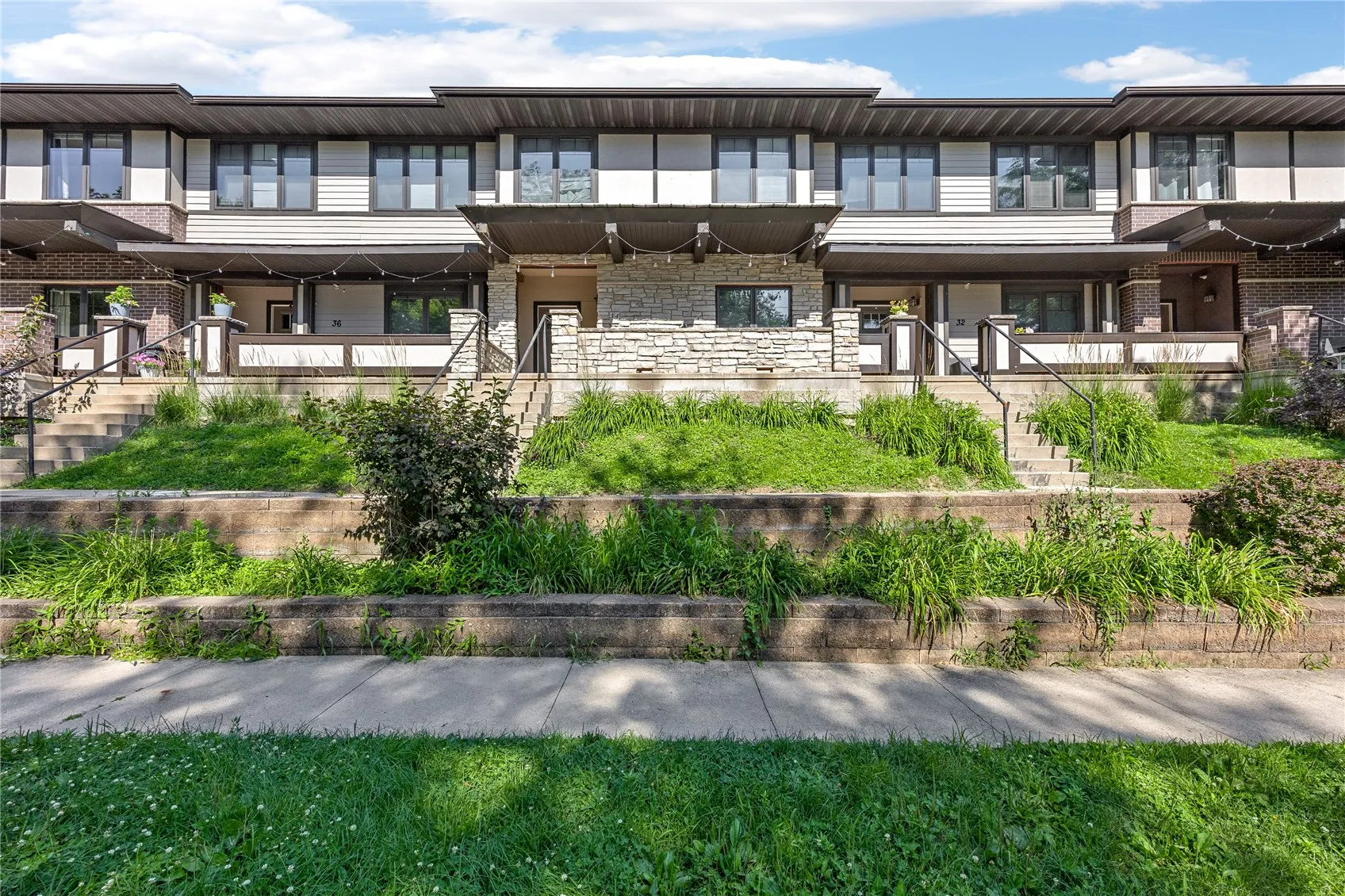 30-36 N Lucas Street, Iowa City, Iowa 52246 – Property Featured Image