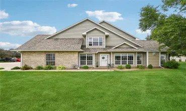 Hiawatha, Iowa 52233, Residential, Sale, MLS #2604984