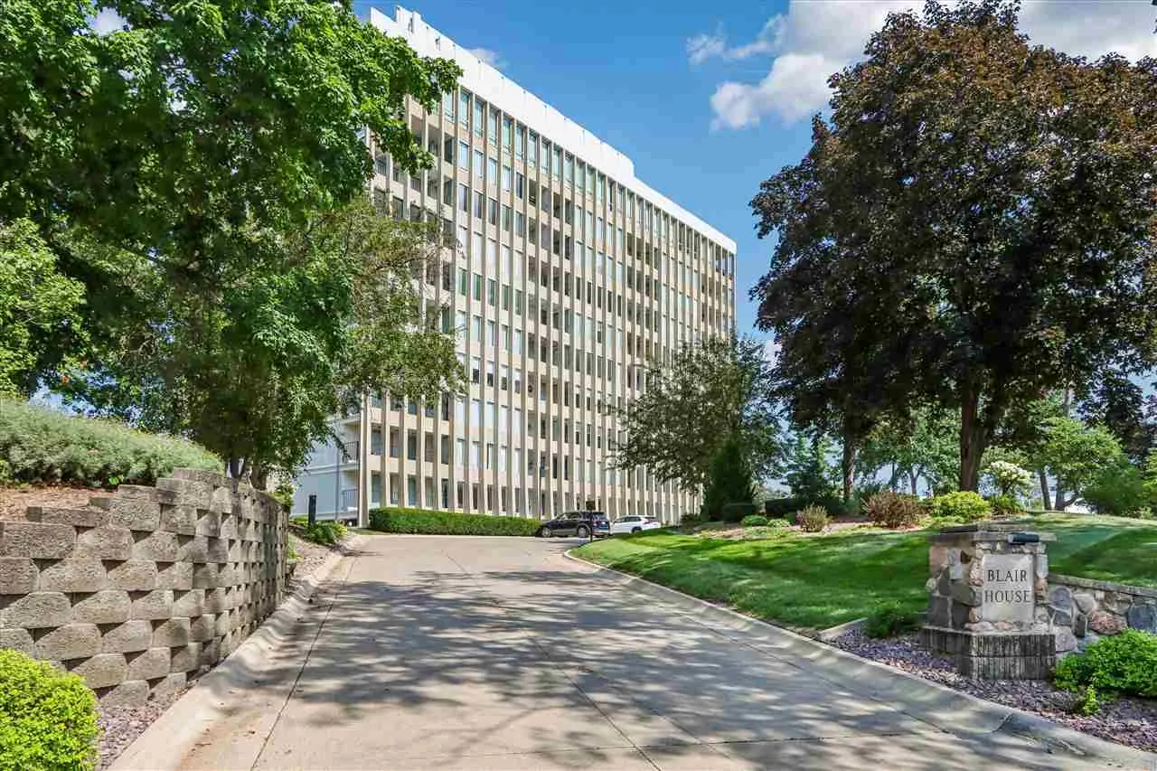 2222 NE 1st Ave 601-602 Unit 601-602, Cedar Rapids, Iowa 52402 – Property Featured Image