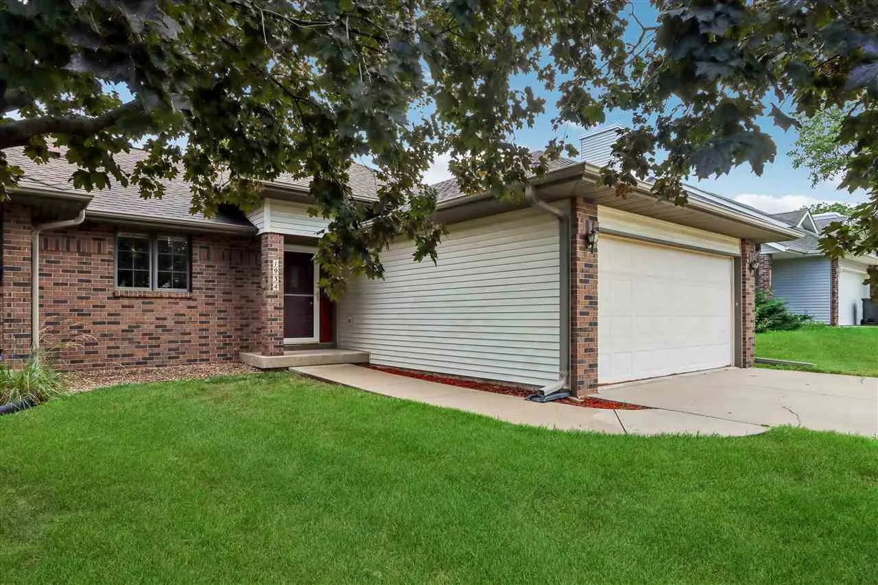 1934 Jeffrey Street, Iowa City, Iowa 52246 – Property Featured Image