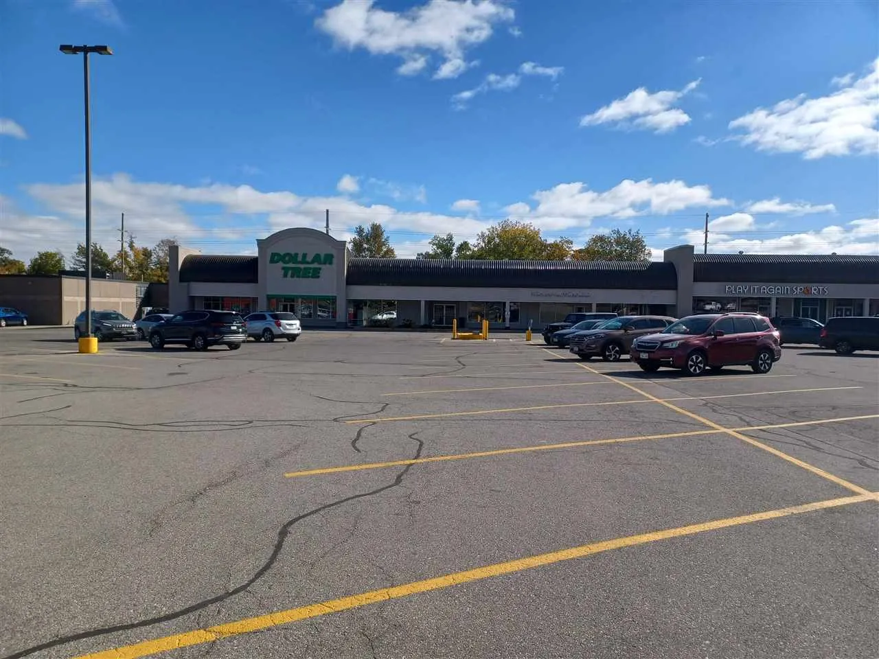 3611 1st Ave SE Unit 2, 9, 21, 22, 23 and 24, Cedar Rapids, Iowa 52402 – Property Featured Image