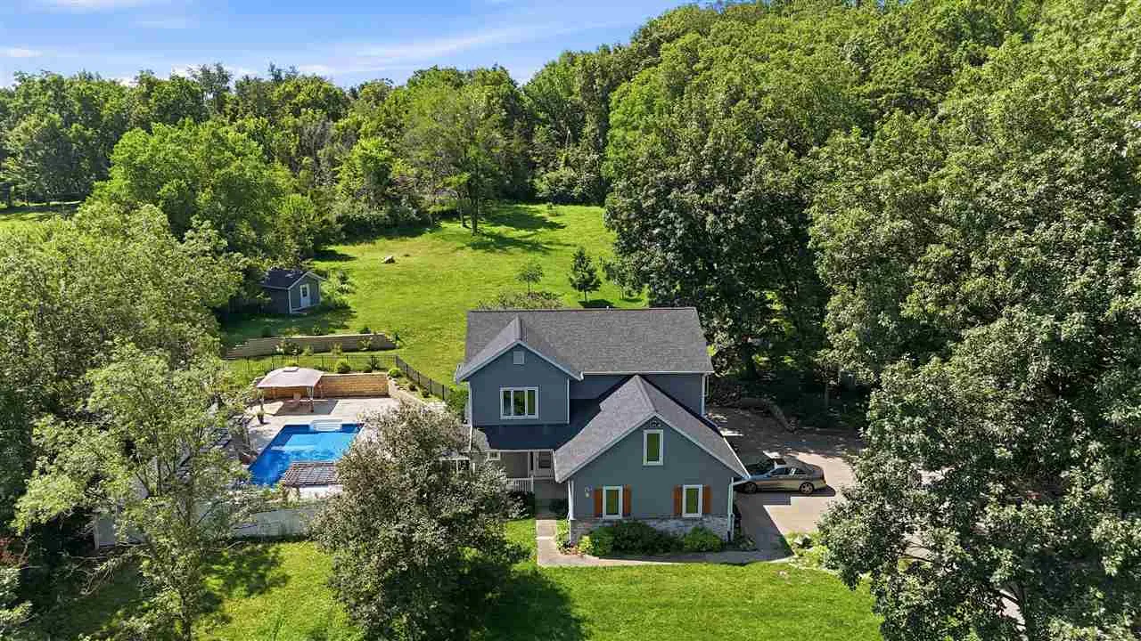 1432 Hickory Hollow Road, Solon, Iowa 52333 – Property Featured Image