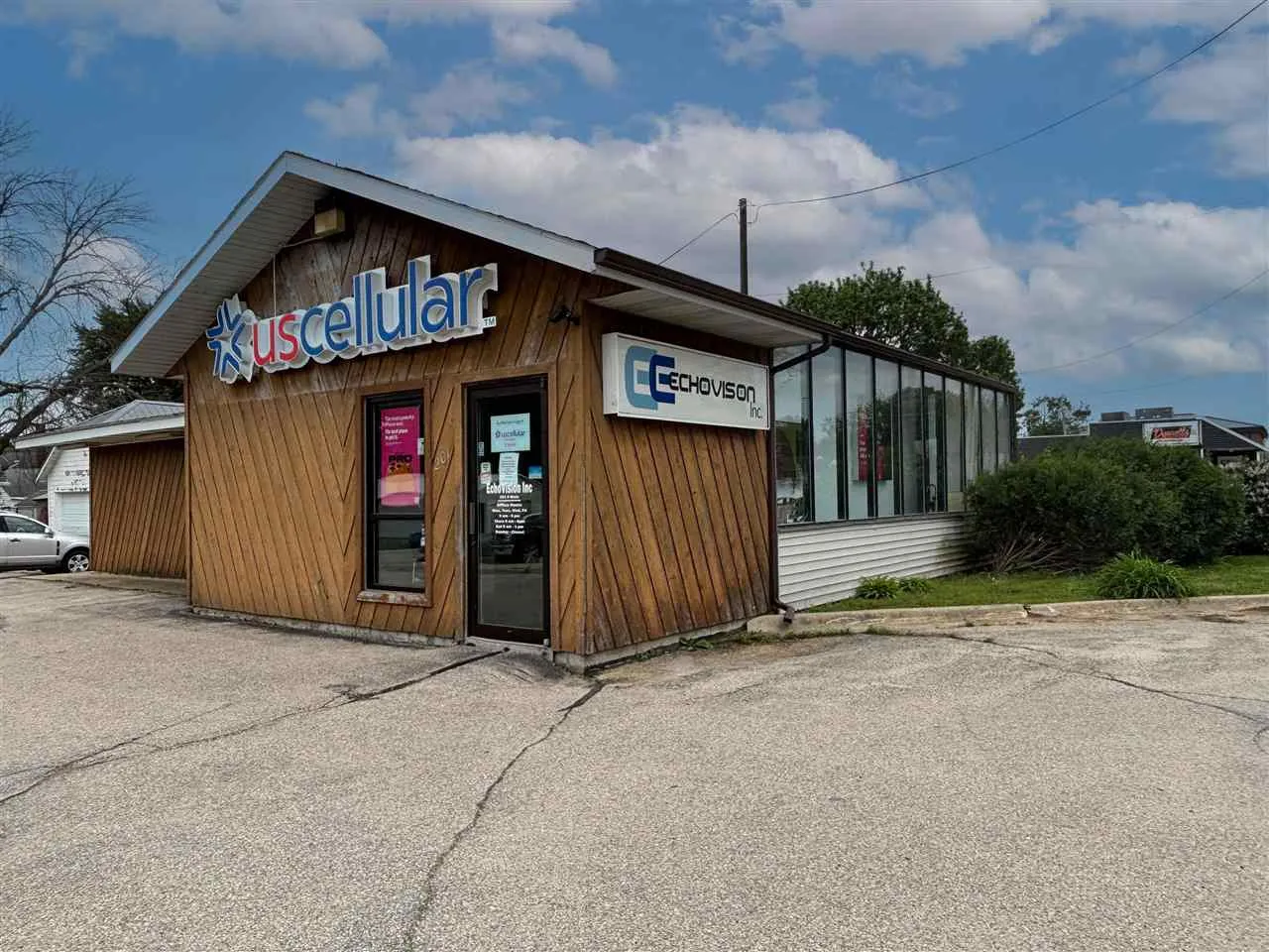 201 S Main St, Monticello, Iowa 52310 – Property Featured Image