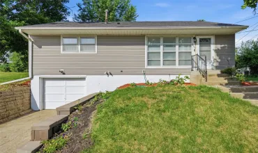 Cedar Rapids, Iowa 52403, Residential, Sale, MLS #2604005