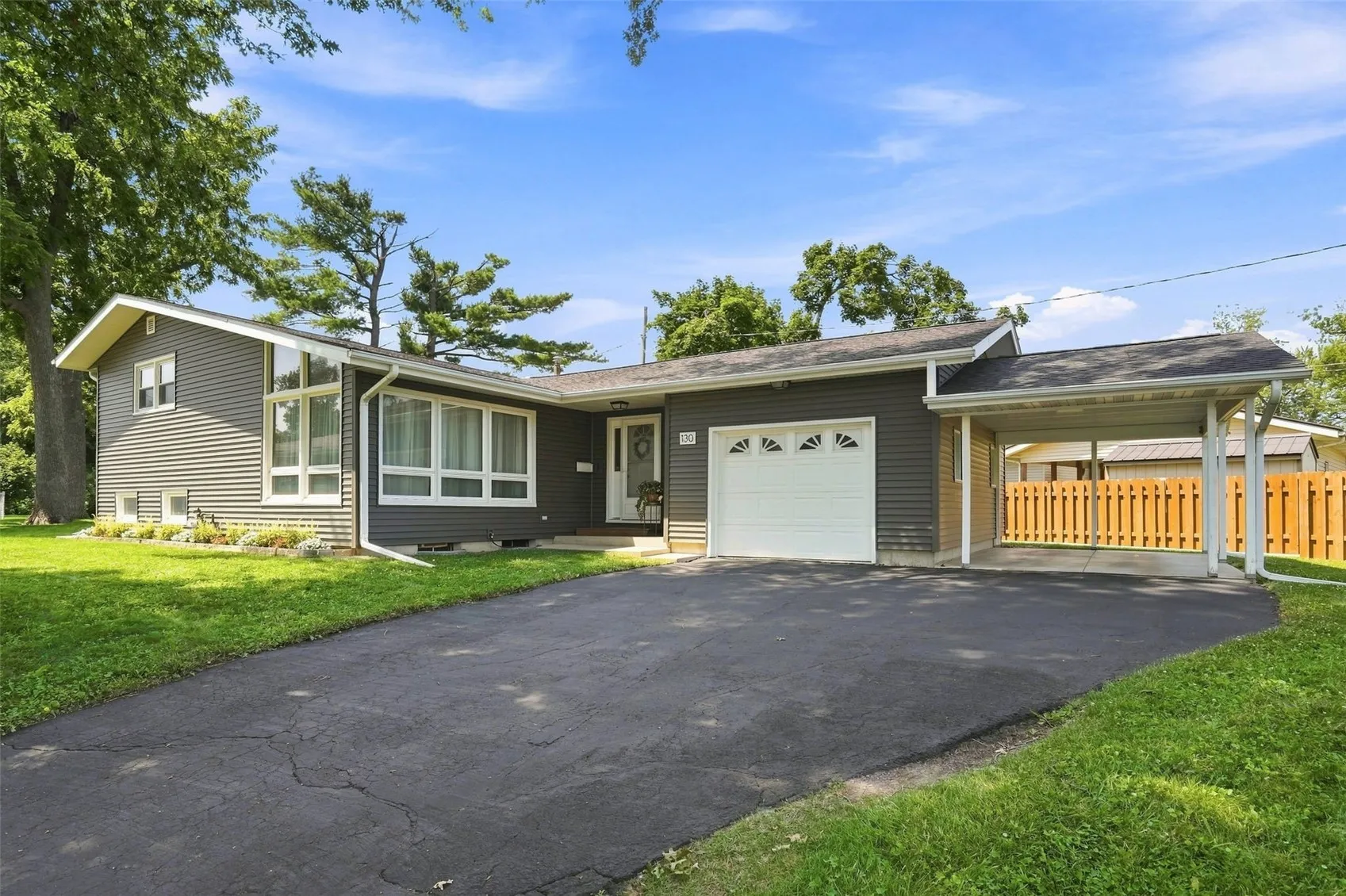 130 26th Street Court, Marion, Iowa 52302 – Property Featured Image