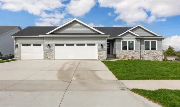 Cedar Rapids, Iowa 52402, Residential, Sale, MLS #2605385