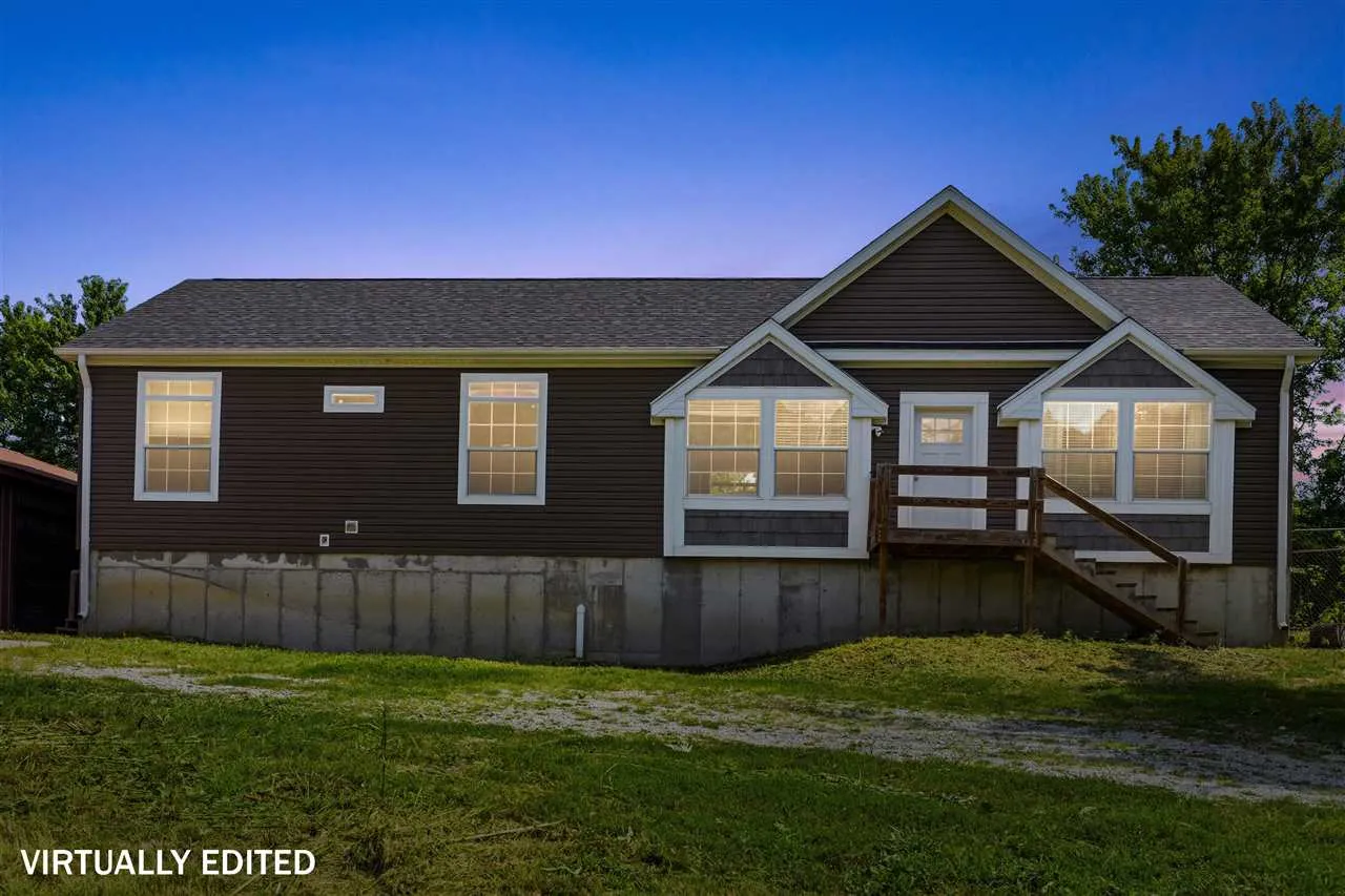 3350 150th St, Riverside, Iowa 52327 – Property Featured Image