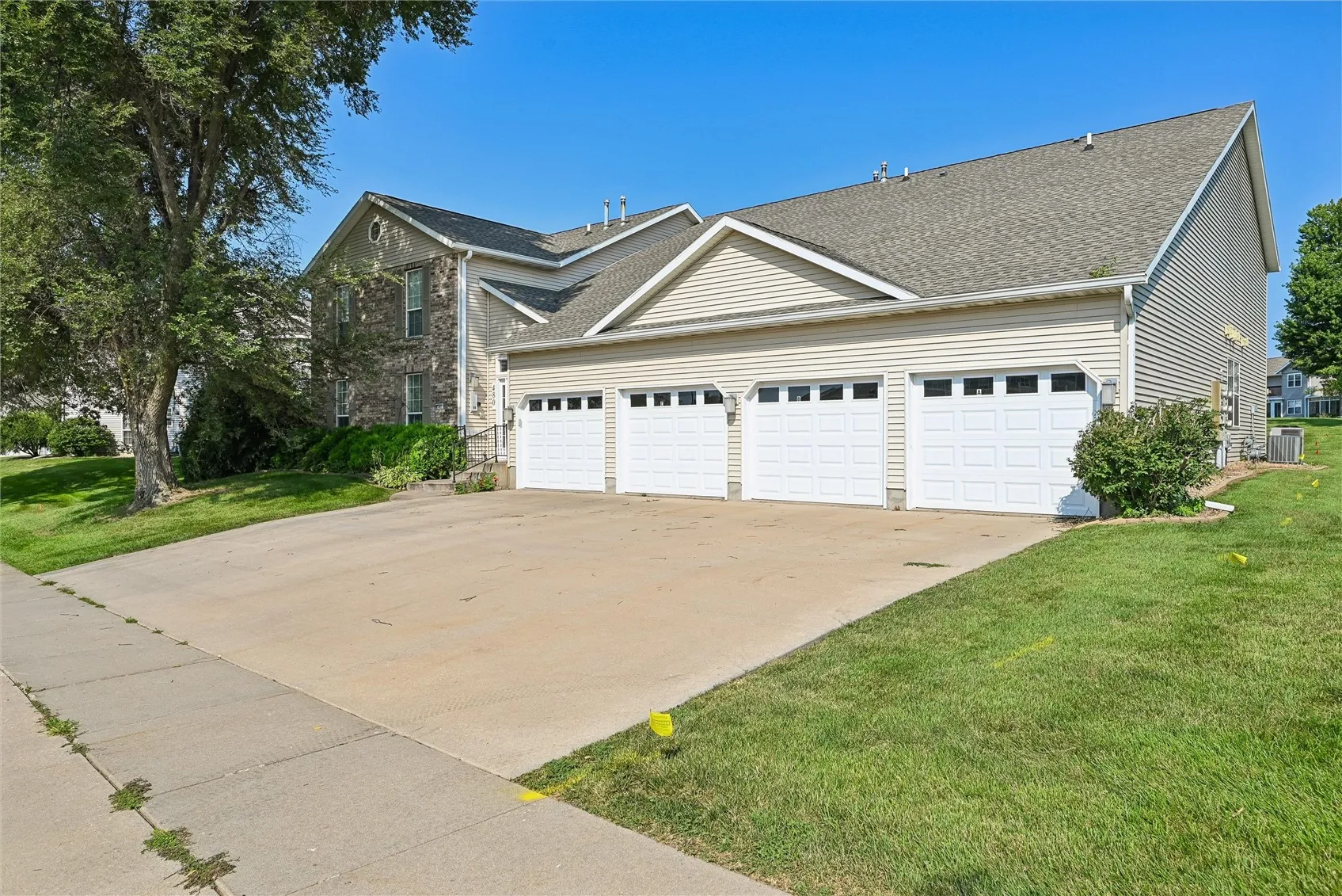 480 Burdette Drive SW Unit A, Cedar Rapids, Iowa 52404 – Property Featured Image