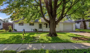 Iowa City, Iowa 52240, Residential, Sale, MLS #202604763