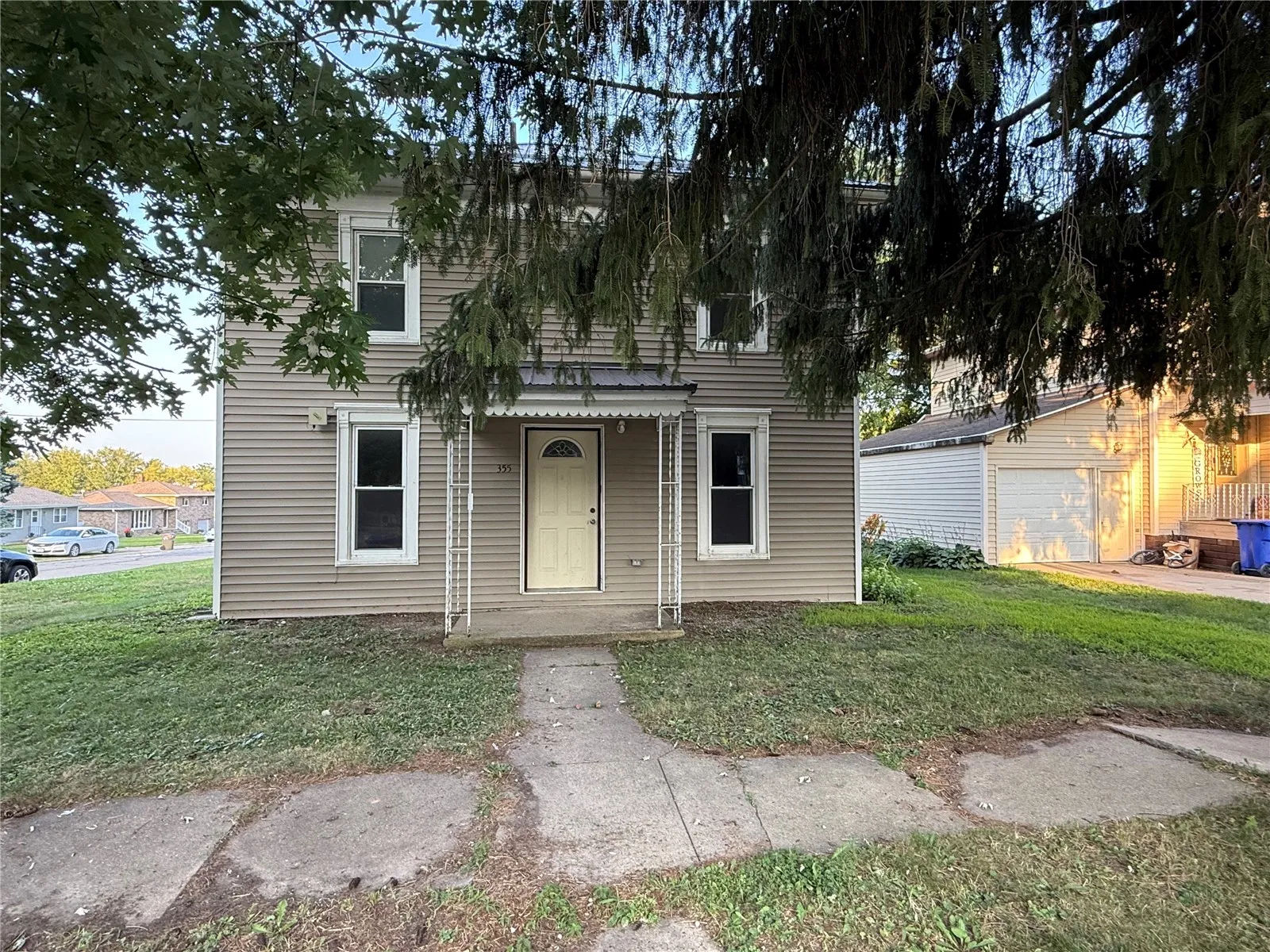 355 N 2nd St, Winthrop, Iowa 50682 – Property Featured Image